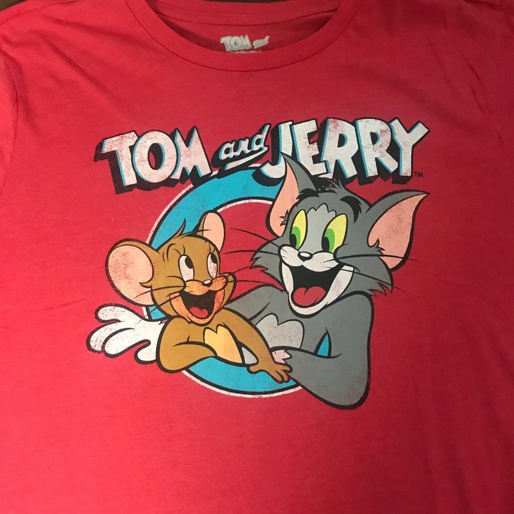 NEW! Red Tom and Jerry T-Shirt - Picture 3 of 4